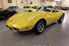 1975-Corvette-convertible