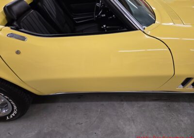 1969 Yellow Corvette Stingray Convertible 4spd