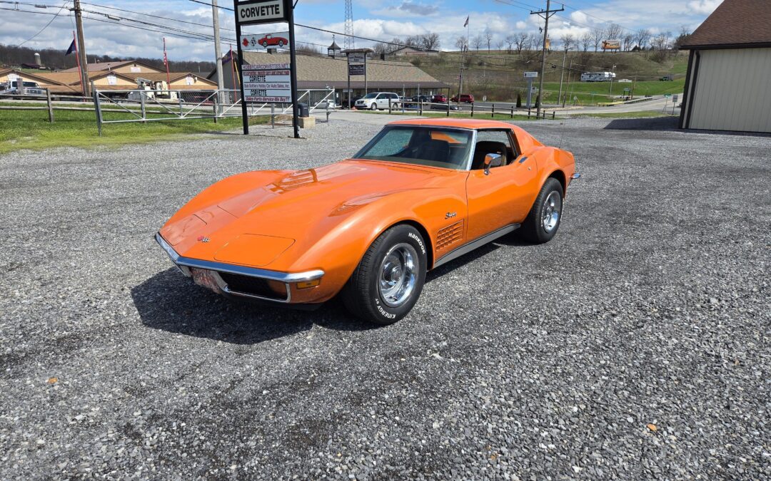 1972 Ontario Orange Corvette T Top Stingray - Hobby Car Corvettes
