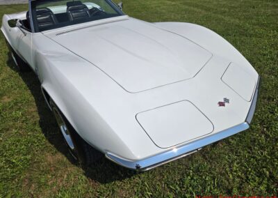 1972 White C3 Stingray Corvette Convertible For Sale