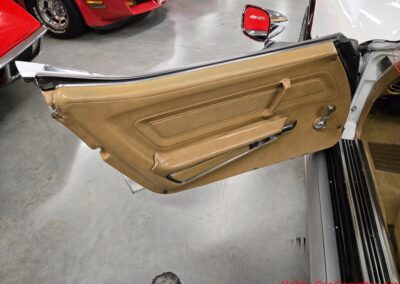 1974 White Corvette Stingray T Top 4spd Saddle Int