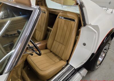 1974 White Corvette Stingray T Top 4spd Saddle Int