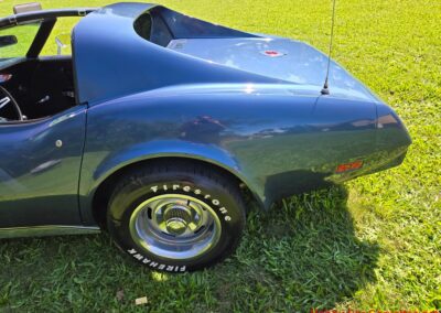 1975 Steel Blue Stingray Corvette 4spd Manual