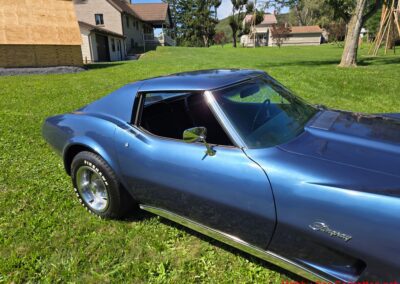 1975 Steel Blue Stingray Corvette 4spd Manual
