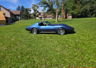 1975 Steel Blue Stingray Corvette 4spd Manual