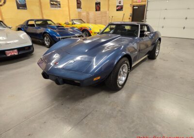 1975 Steel Blue Stingray Corvette 4spd Manual