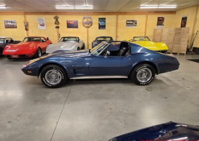 1975 Steel Blue Stingray Corvette 4spd Manual