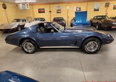 1975 Steel Blue Stingray Corvette 4spd Manual