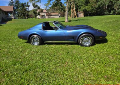 1975 Steel Blue Stingray Corvette 4spd Manual