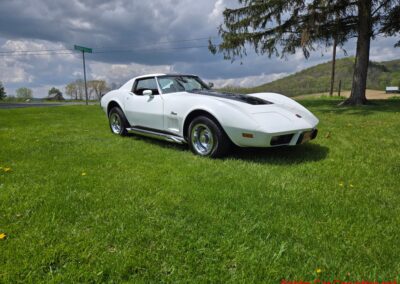 1976 White Corvette Stingray 383 4spd T Top Hot Rod