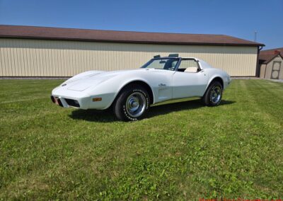 1976 White L82 Corvette Stingray Green And White Interior For Sale