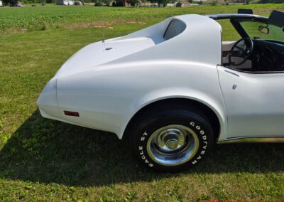 1976 White L82 Corvette Stingray Green And White Interior For Sale