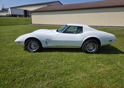 1976 White L82 Corvette Stingray Green And White Interior For Sale