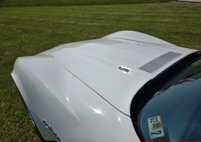1976 White L82 Corvette Stingray Green And White Interior For Sale