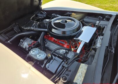 1976 White L82 Corvette Stingray Green And White Interior For Sale