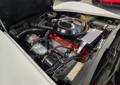 1976 White L82 Corvette Stingray Green And White Interior For Sale