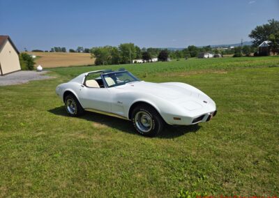 1976 White L82 Corvette Stingray Green And White Interior For Sale