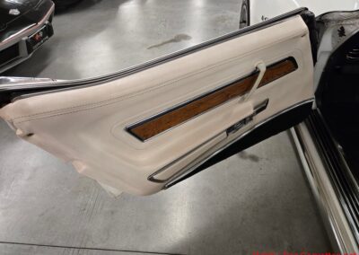1976 White L82 Corvette Stingray Green And White Interior For Sale