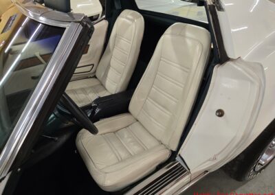 1976 White L82 Corvette Stingray Green And White Interior For Sale