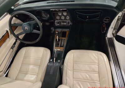 1976 White L82 Corvette Stingray Green And White Interior For Sale