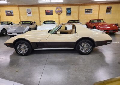 1977 Tan Corvette 4spd For Sale