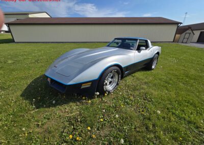 1981 Silver/Dark Blue C3 Corvette Automatic Blue Leather Int For Sale