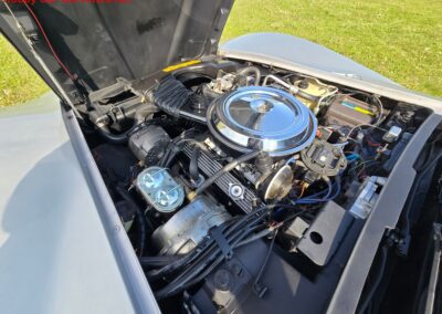 1981 Silver/Dark Blue C3 Corvette Automatic Blue Leather Int For Sale
