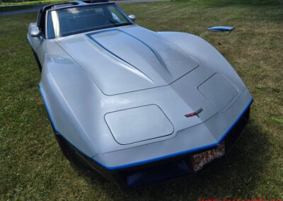 1981 Silver/Dark Blue C3 Corvette Blue Leather Int For Sale