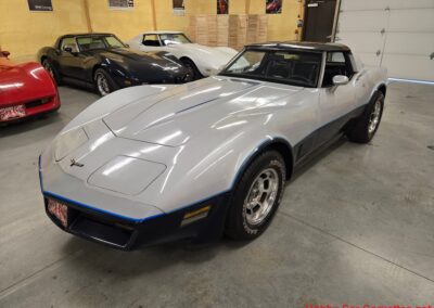 1981 Silver/Dark Blue C3 Corvette Blue Leather Int For Sale