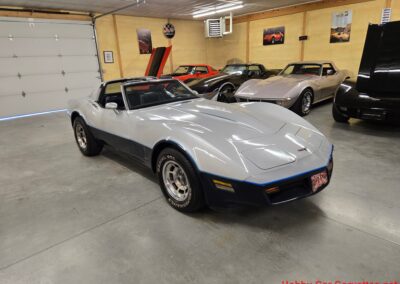 1981 Silver/Dark Blue C3 Corvette Blue Leather Int For Sale