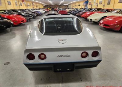 1981 Silver/Dark Blue C3 Corvette Blue Leather Int For Sale