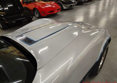 1981 Silver/Dark Blue C3 Corvette Blue Leather Int For Sale