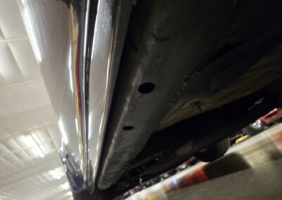 1981 Silver/Dark Blue C3 Corvette Blue Leather Int For Sale