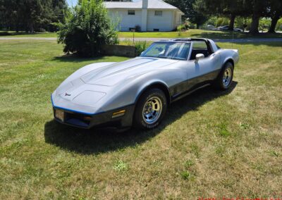 1981 Silver/Dark Blue C3 Corvette Blue Leather Int For Sale