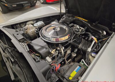 1981 Silver/Dark Blue C3 Corvette Blue Leather Int For Sale