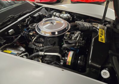 1981 Silver/Dark Blue C3 Corvette Automatic Blue Leather Int For Sale