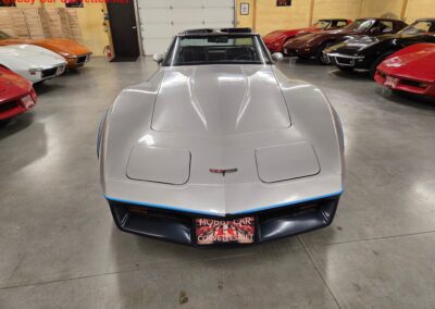 1981 Silver/Dark Blue C3 Corvette Automatic Blue Leather Int For Sale