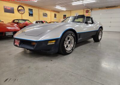 1981 Silver/Dark Blue C3 Corvette Automatic Blue Leather Int For Sale