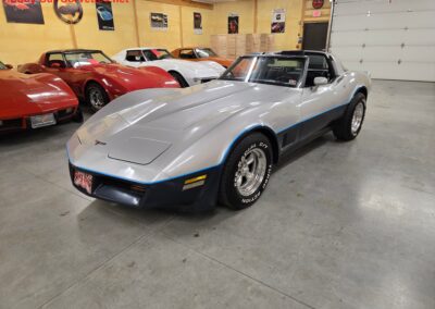1981 Silver/Dark Blue C3 Corvette Automatic Blue Leather Int For Sale