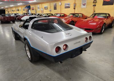 1981 Silver/Dark Blue C3 Corvette Automatic Blue Leather Int For Sale