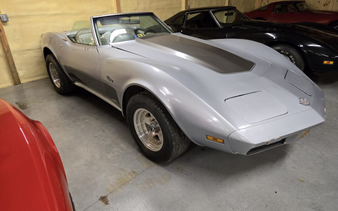 アメリカ USED 1979年 ヴィンテージ スーパーマン フラットシーツ 1974 Silver L82 C3 Corvette Convertible For Sale - Hobby Car Corvettes