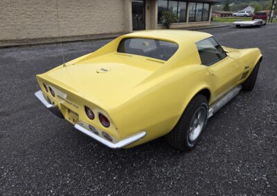 1969 Yellow Corvette Stingray 350Hp 4spd T Top